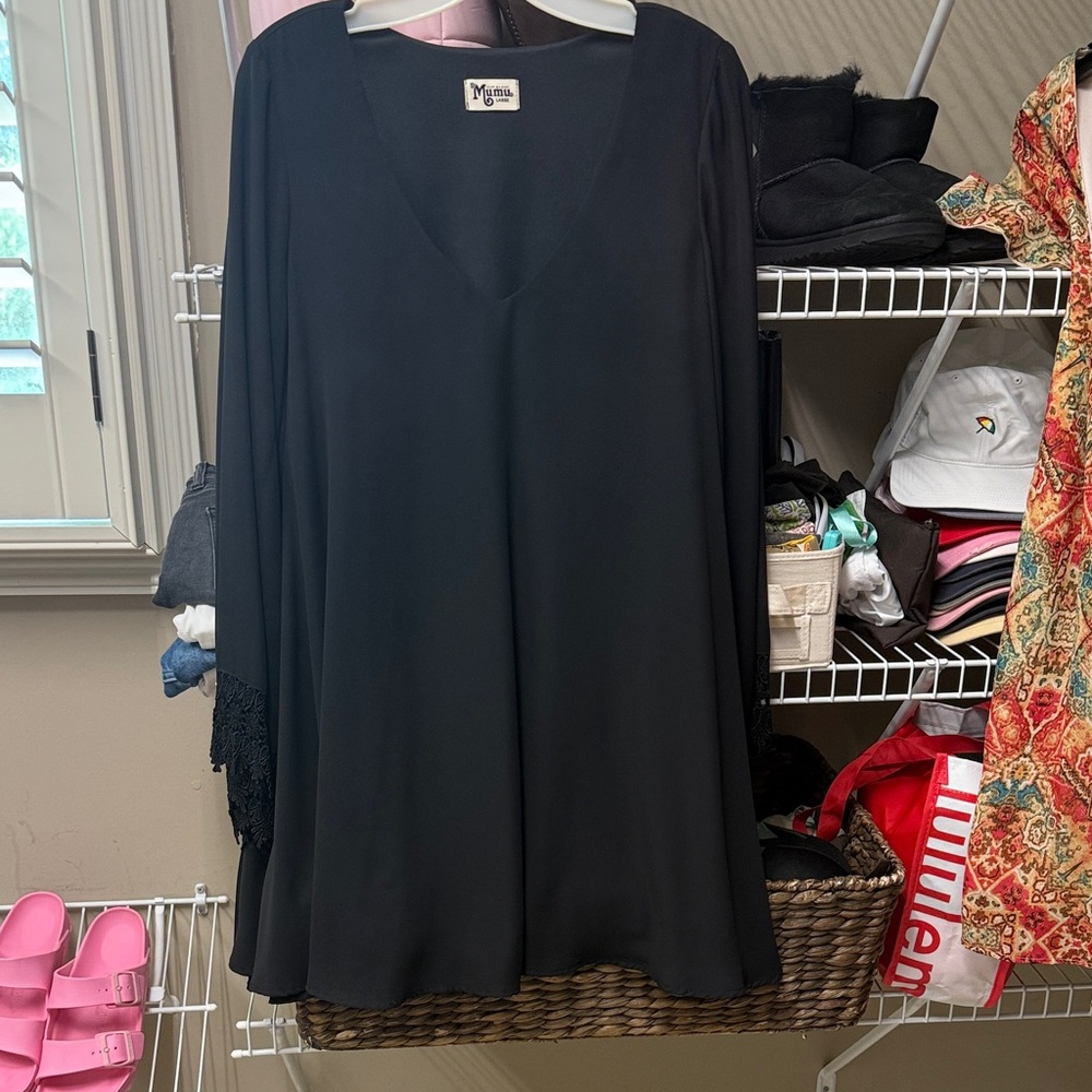 Show me your Mumu Black Women's lace dress large